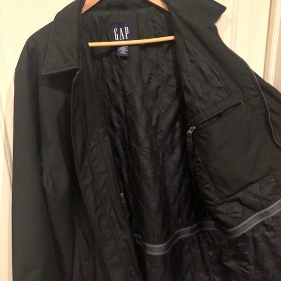 Gap Jacket - Picture 3 of 3